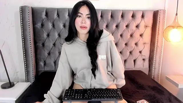 Anya Belth online show from 07.23.26