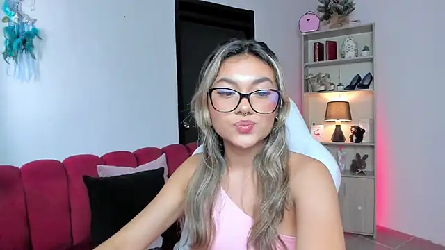 Snapshot of Tatiana_mendoza chatting on 09.23.25 Tatiana mendoza online show from 09.23.25