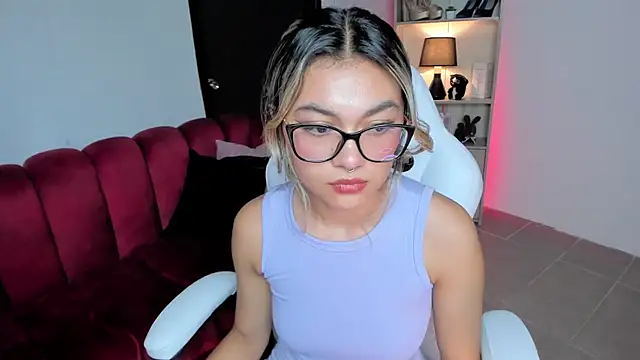 Snapshot of Tatiana_mendoza chatting on 09.24.25 Tatiana mendoza online show from 09.24.25