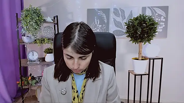 MartaEdams online show from 04.10.26