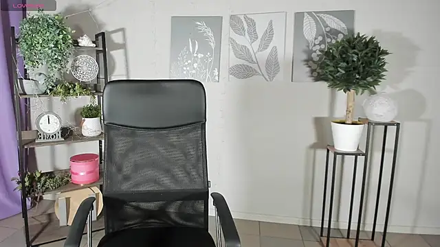 MartaEdams online show from 06.23.26