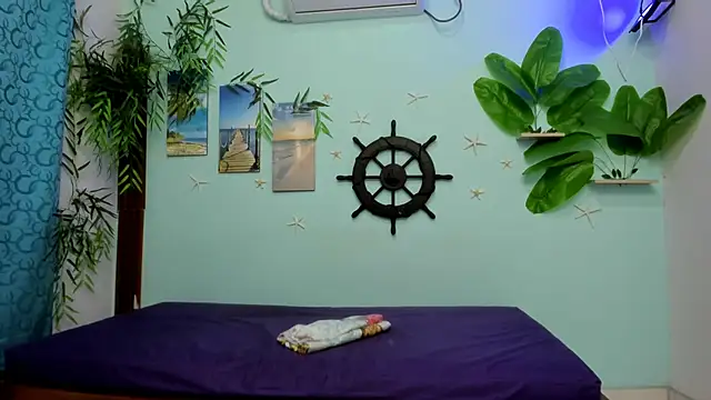 eladyrous98 online show from 02.25.26