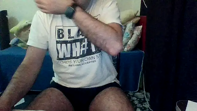 Snapshot of st206boy chatting on 05.10.26 st206boy online show from 05.10.26