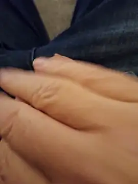 Snapshot of minnetird chatting on 01.15.26 minnetird online show from 01.15.26