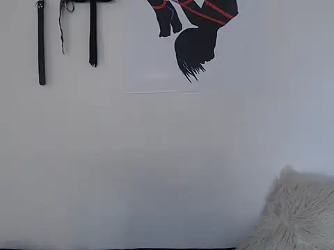 Sofia May online show from 11.30.25