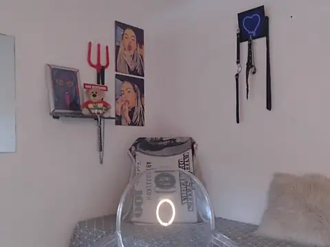 Sofia May online show from 04.27.26