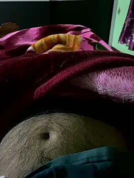 Snapshot of darkbluemoon chatting on 01.11.26 darkbluemoon online show from 01.11.26