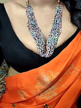 Hotty Sonali online show from 09.10.25