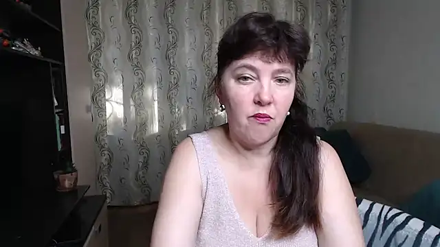 Illusionq online show from 09.12.25