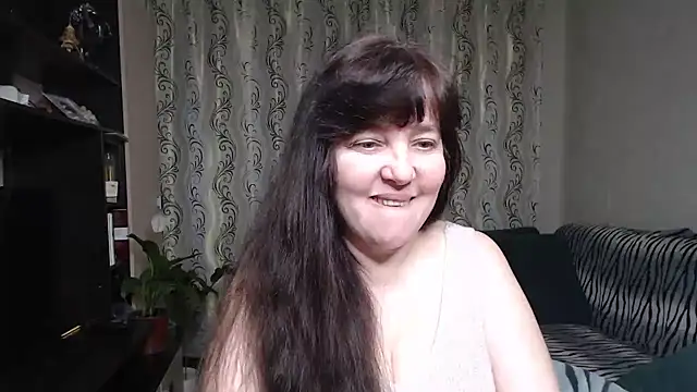 Snapshot of Illusionq chatting on 04.01.26 Illusionq online show from 04.01.26