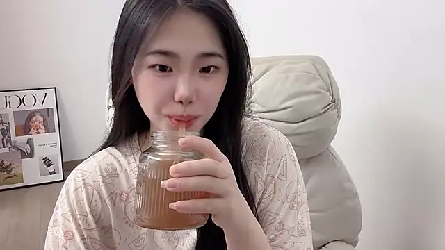suki-1 online show from 06.18.26