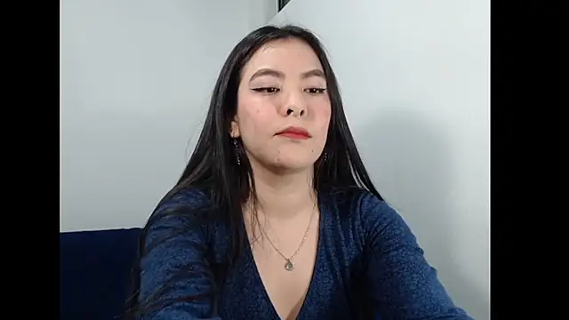 EloiseJun online show from 04.19.26
