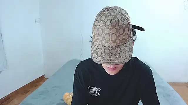 Snapshot of Sam_Cute3 chatting on 10.03.25 Sam Cute3 online show from 10.03.25