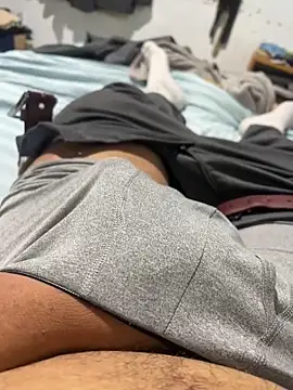 Snapshot of cinnamonhot-0 chatting on 11.02.25 cinnamonhot-0 online show from 11.02.25