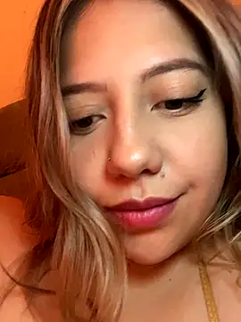 MissCat  online show from 09.23.25