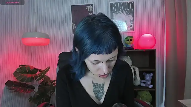 Snapshot of kattusauruss chatting on 09.12.25 kattusauruss online show from 09.12.25