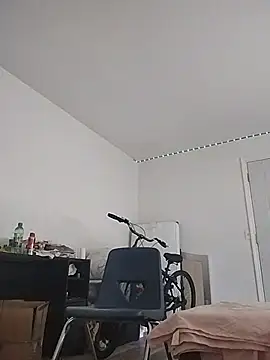 Ruffpecker75 online show from 06.07.26
