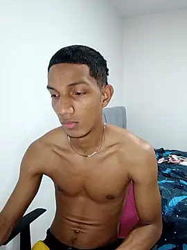 Snapshot of miguelmarcus chatting on 02.28.26 miguelmarcus online show from 02.28.26