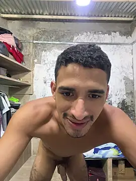 Snapshot of ikaro21 chatting on 02.08.26 ikaro21 online show from 02.08.26