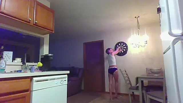 Snapshot of KeeshKeeph chatting on 12.02.25 KeeshKeeph online show from 12.02.25