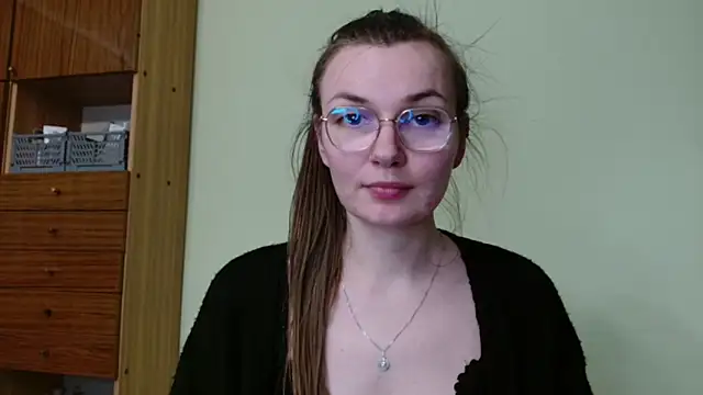 LooveELLYx online show from 01.22.25