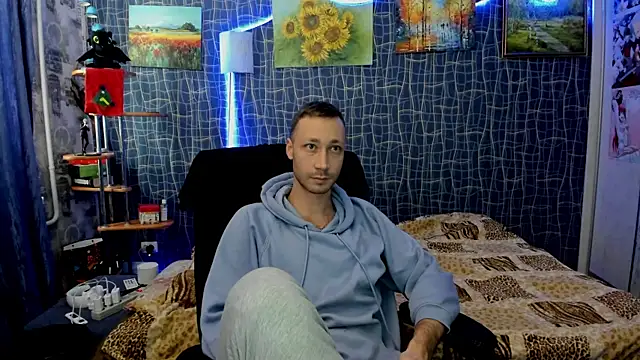 CuteBoy228 online show from 01.10.26