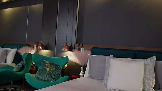 EmilyTrix online show from 03.02.26