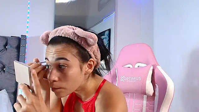 GraceWallace  online show from 01.17.26