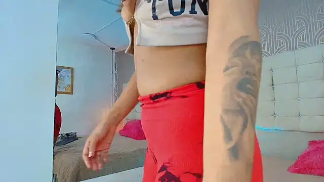 LexieBloom online show from 04.24.26