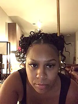 Only1SkyLaRaee online show from 11.11.25