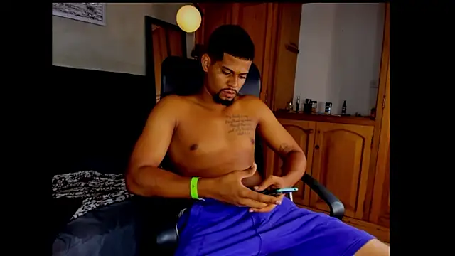 Snapshot of yurgaki_21 chatting on 03.01.26 yurgaki 21 online show from 03.01.26