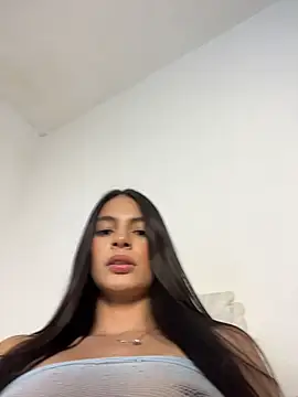 Snapshot of MartiinaRosse chatting on 07.18.26 MartiinaRosse online show from 07.18.26