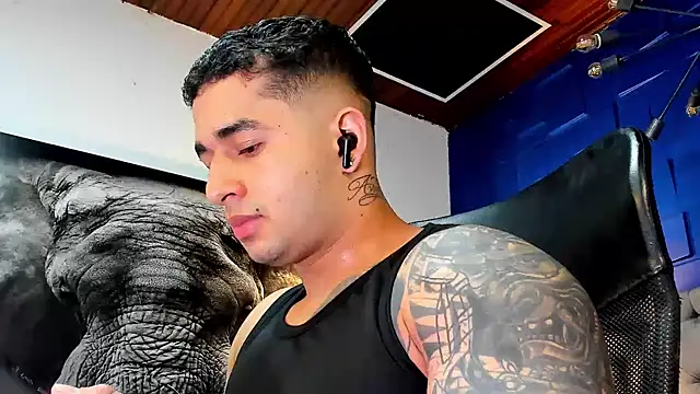 king falconer online show from 11.29.25