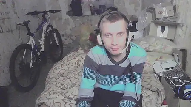 makarov1993 online show from 10.04.25