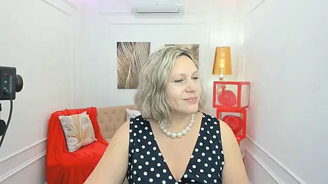 NinaStarle online show from 02.13.26