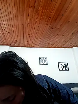 katherine blair online show from 04.13.26