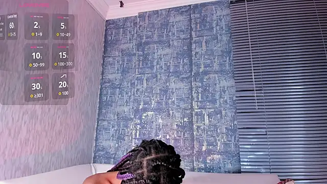 Snapshot of NathalyLeen chatting on 11.14.25 NathalyLeen online show from 11.14.25