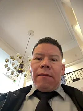 Manu0586 online show from 01.17.26