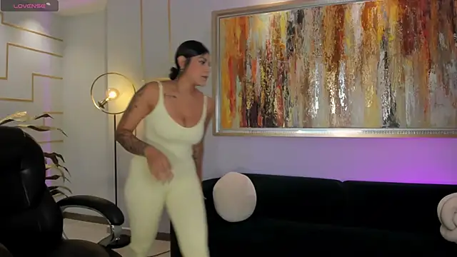 SarahYates online show from 05.30.26