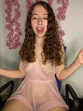 Snapshot of -rosi chatting on 04.18.26 -rosi online show from 04.18.26