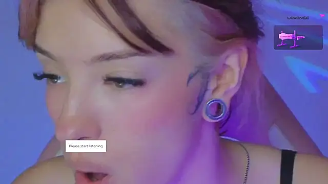 Moonlightt 21 online show from 05.29.26