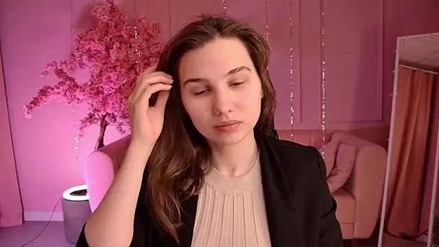 TessaMill online show from 03.09.26