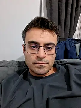 Snapshot of Obstacless chatting on 02.23.26 Obstacless online show from 02.23.26