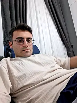 Snapshot of Obstacless chatting on 02.25.26 Obstacless online show from 02.25.26