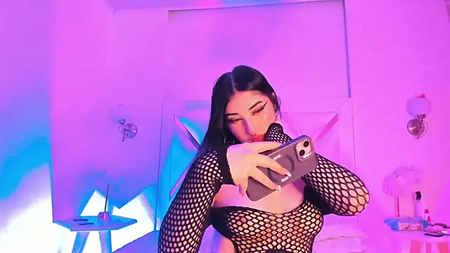 KattEngel online show from 12.04.25