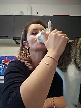 SeductiveMom online show from 01.13.25