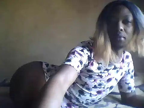 Snapshot of Blackyfreackygay chatting on 06.15.26 Blackyfreackygay online show from 06.15.26