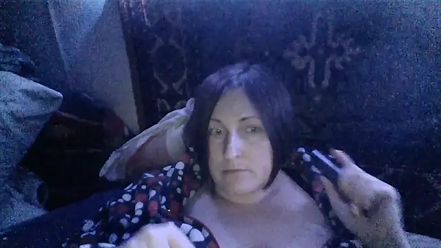 Snapshot of AllaSowinskaya chatting on 02.28.26 AllaSowinskaya online show from 02.28.26