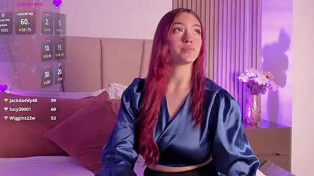 Snapshot of Victoria_Beaumont chatting on 09.10.25 Victoria Beaumont online show from 09.10.25