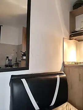 Hiroshi Shen online show from 10.08.25